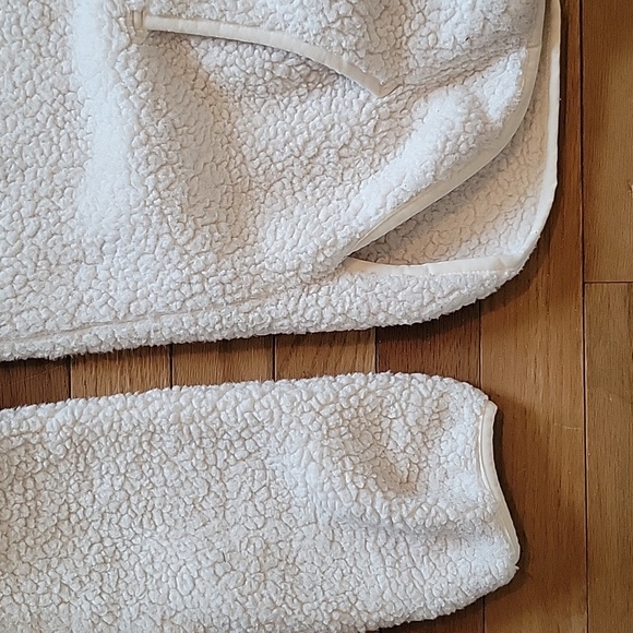 Forever21 Cozy Cream Sherpa Pullover - Picture 3 of 3